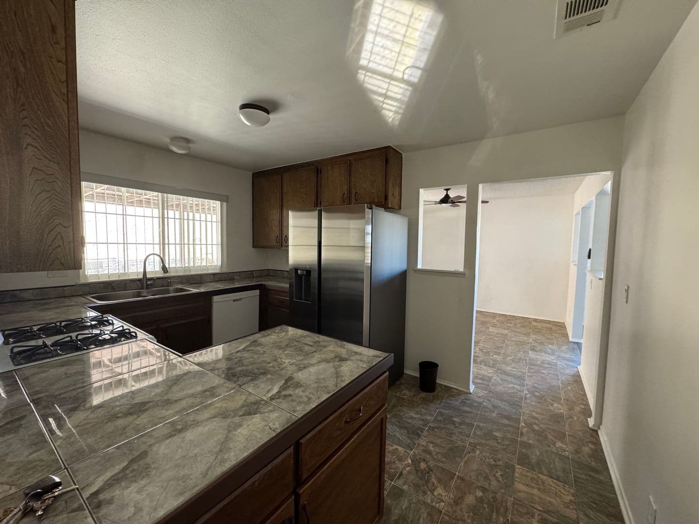 barstow House: 2032 Notre Dame ct