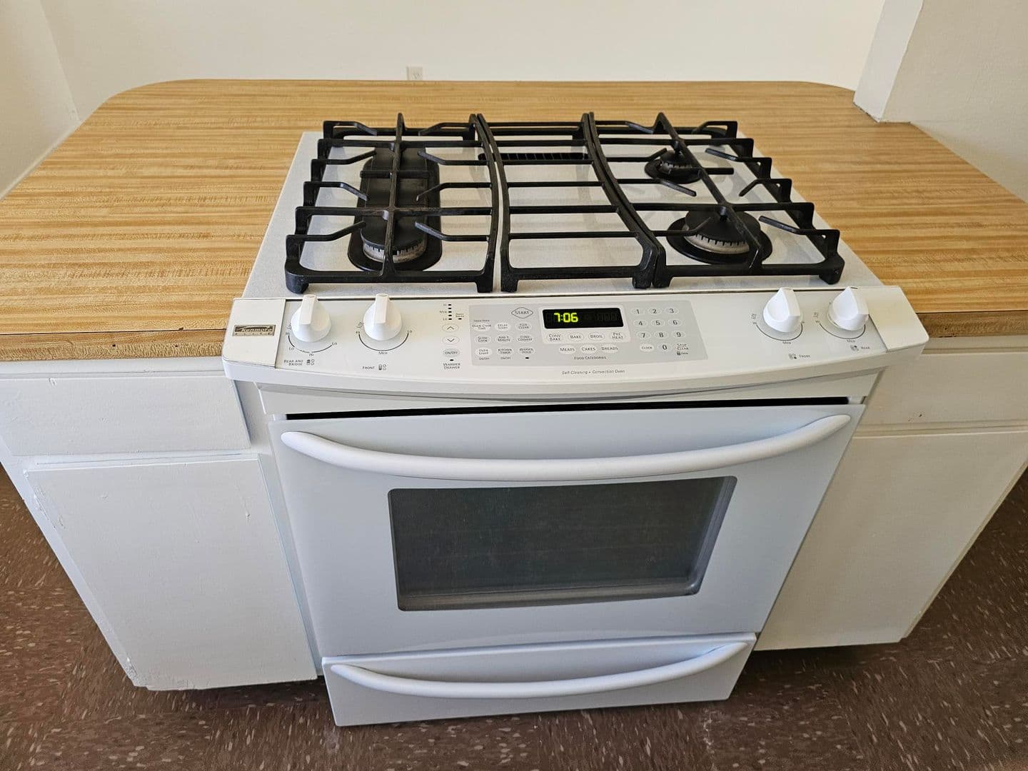 Apple Valley Apartment: 16010 Serrano Road
