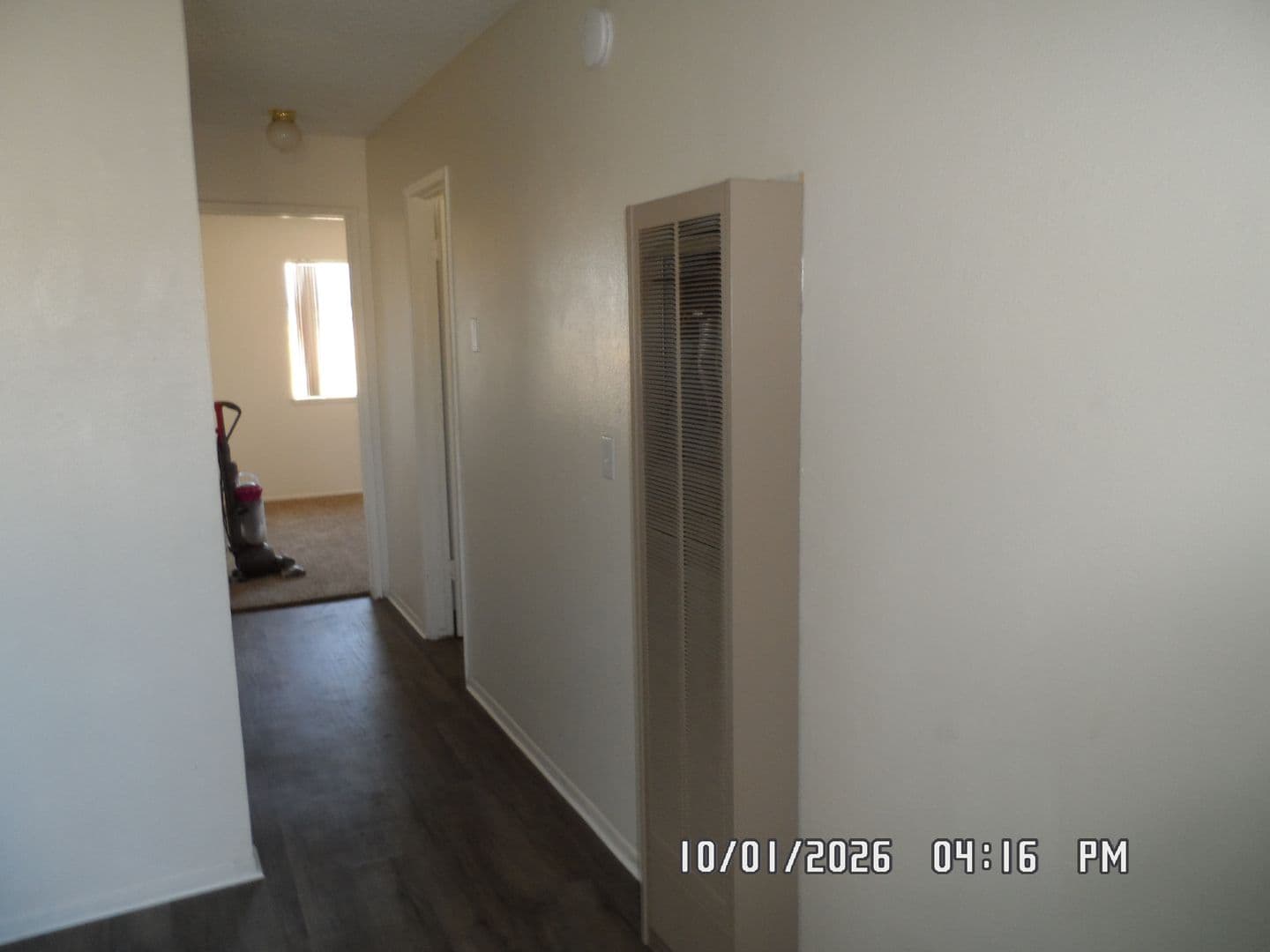 Apple Valley Apartment: 18344 Taloga Road