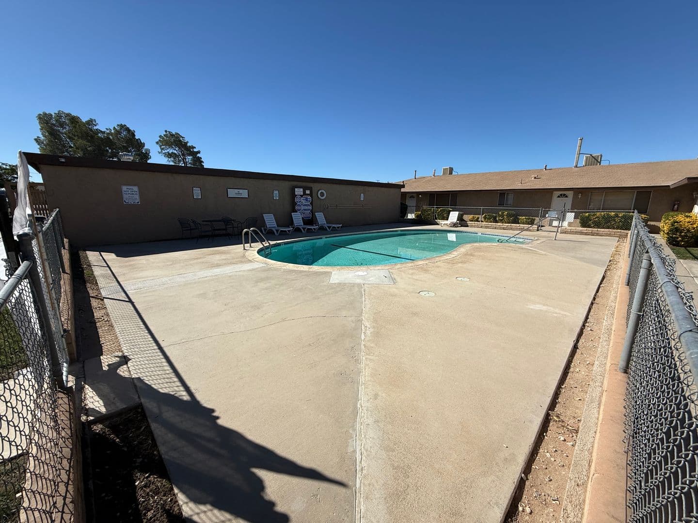 Apple Valley Apartment: 20788 Thunderbird Road