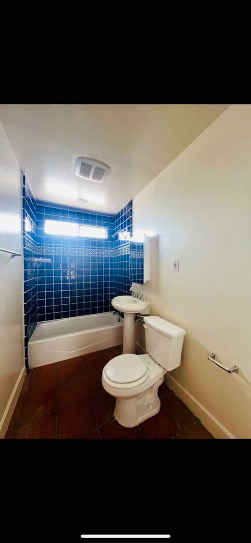 Barstow House: 25567 W. Main St