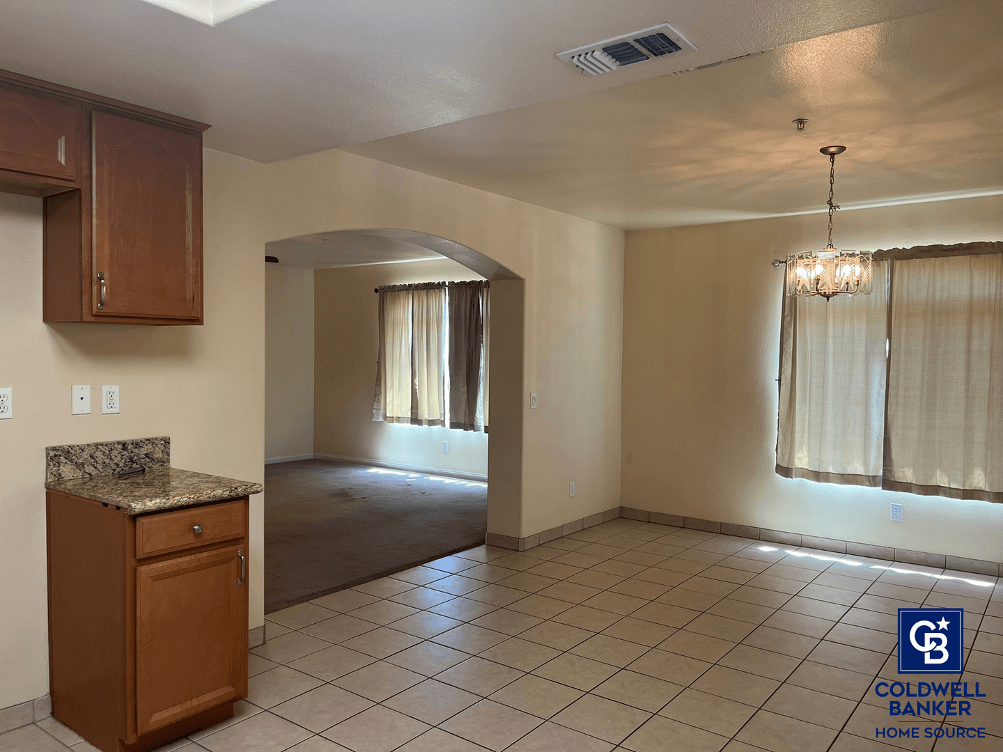 Apple Valley Apartment: 16181 Tuscola Rd