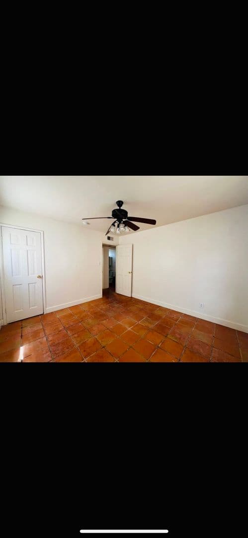 Barstow House: 25567 W. Main St