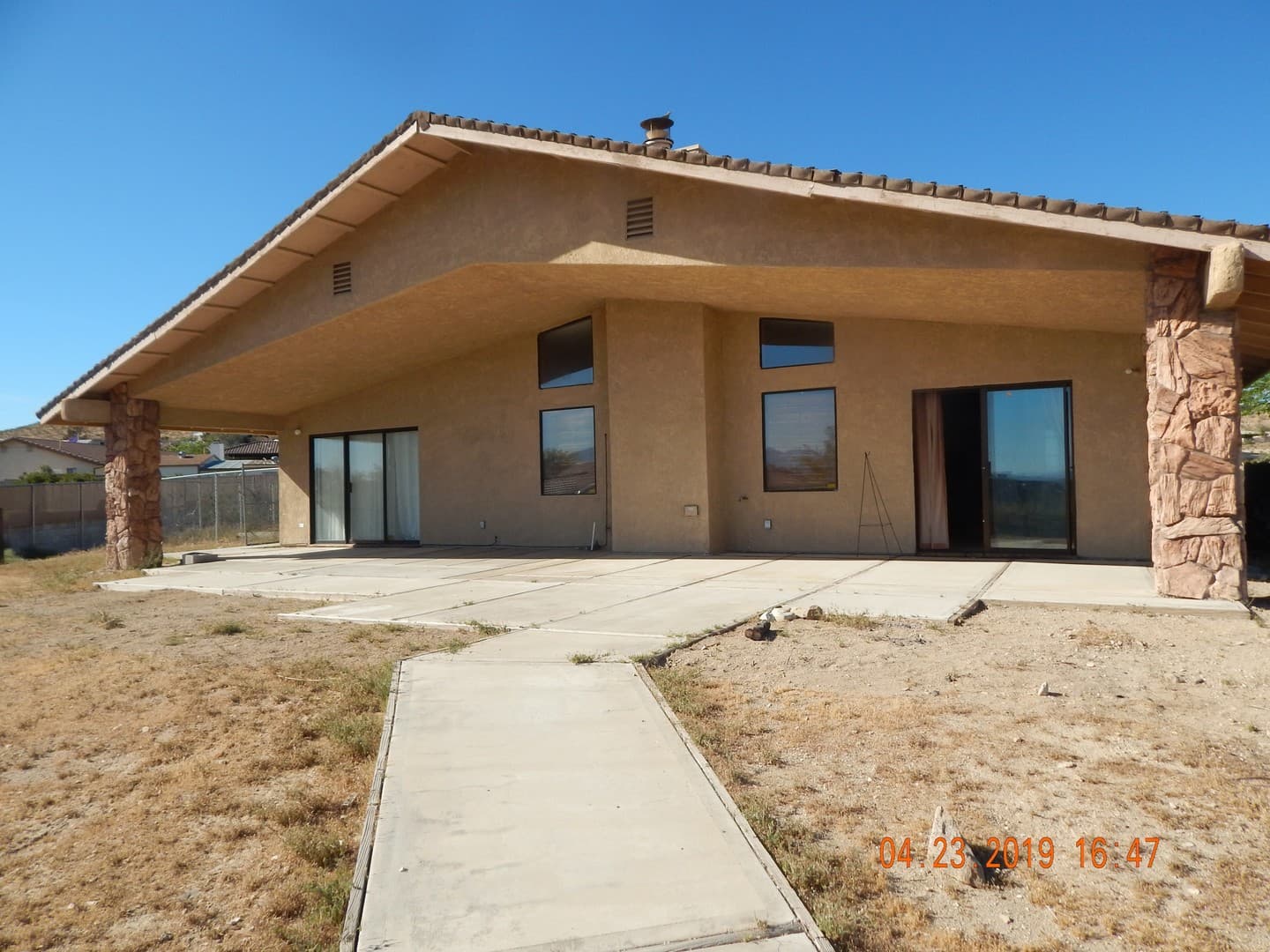 Apple Valley House: 16382 Kamana Court