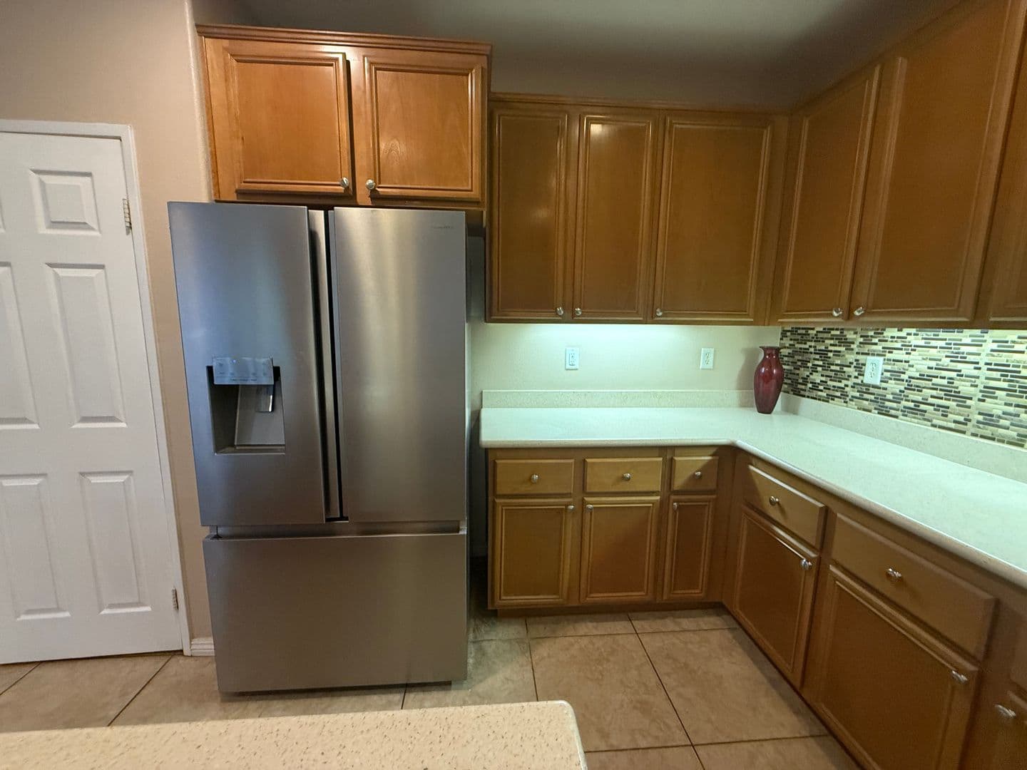 Hesperia House: 12951 Susanville St