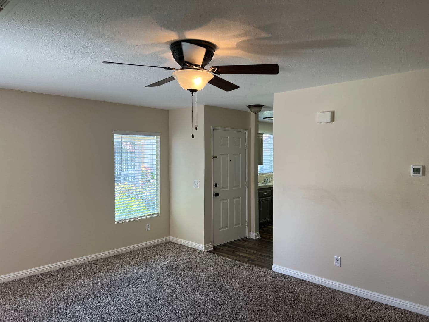 Apple Valley House: 11531 Oak Street