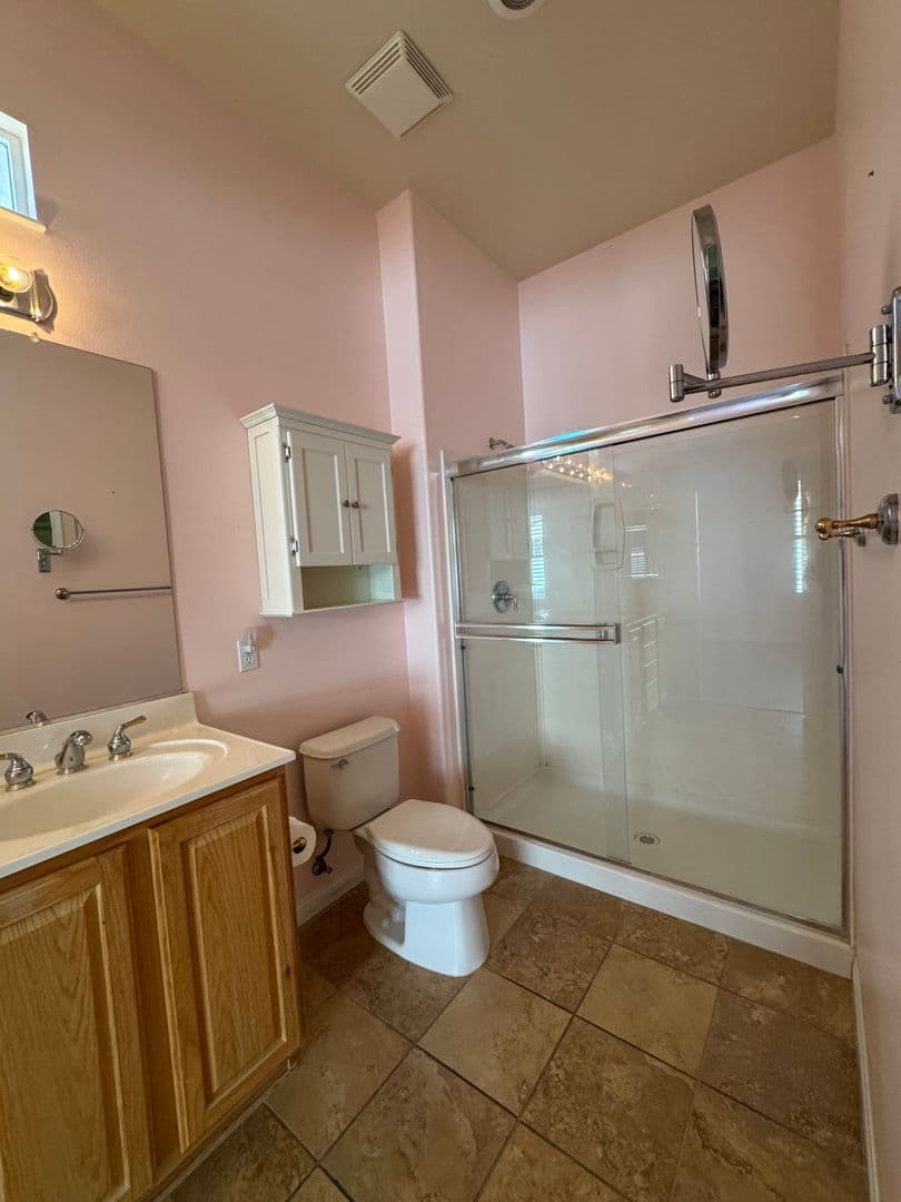 Apple Valley House: 10616 Lanigan Rd