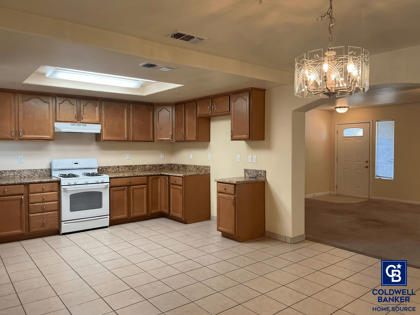 Apple Valley Apartment: 16181 Tuscola Rd