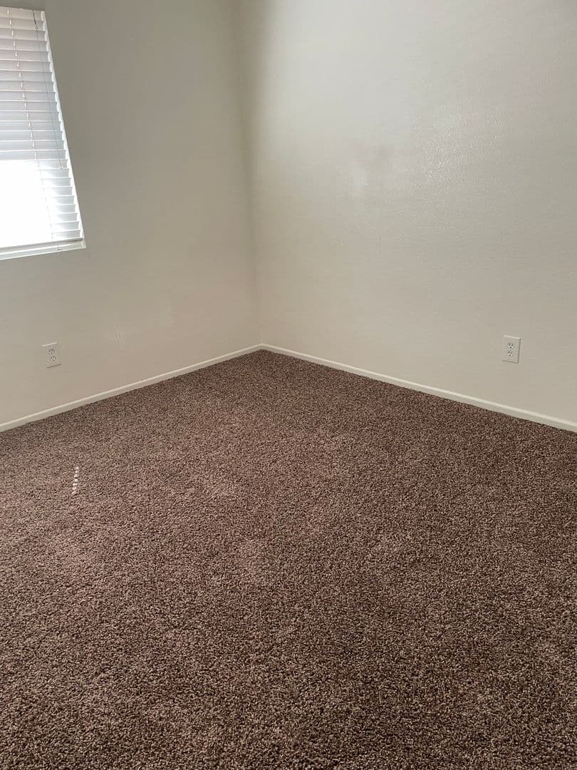 Victorville House: 12866 Brookdale St