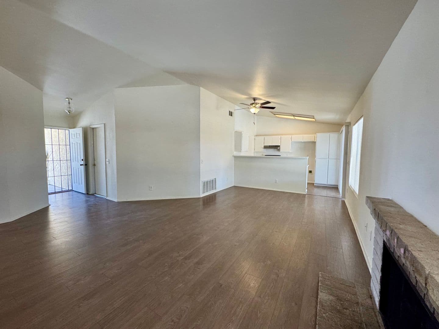 Adelanto House: 10624 Palmyra Street
