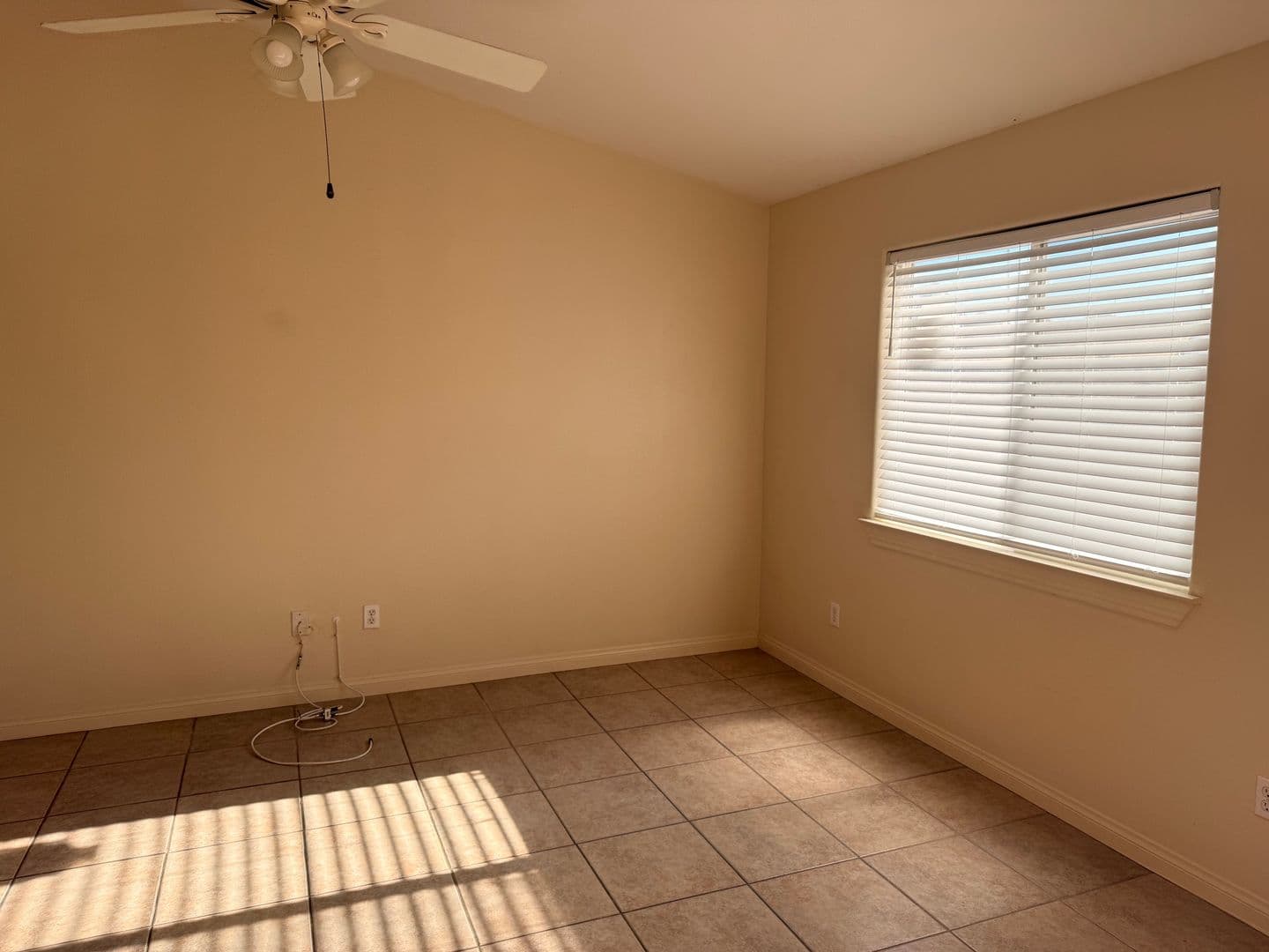 Oro Grande House: 21544 National Trails Hwy