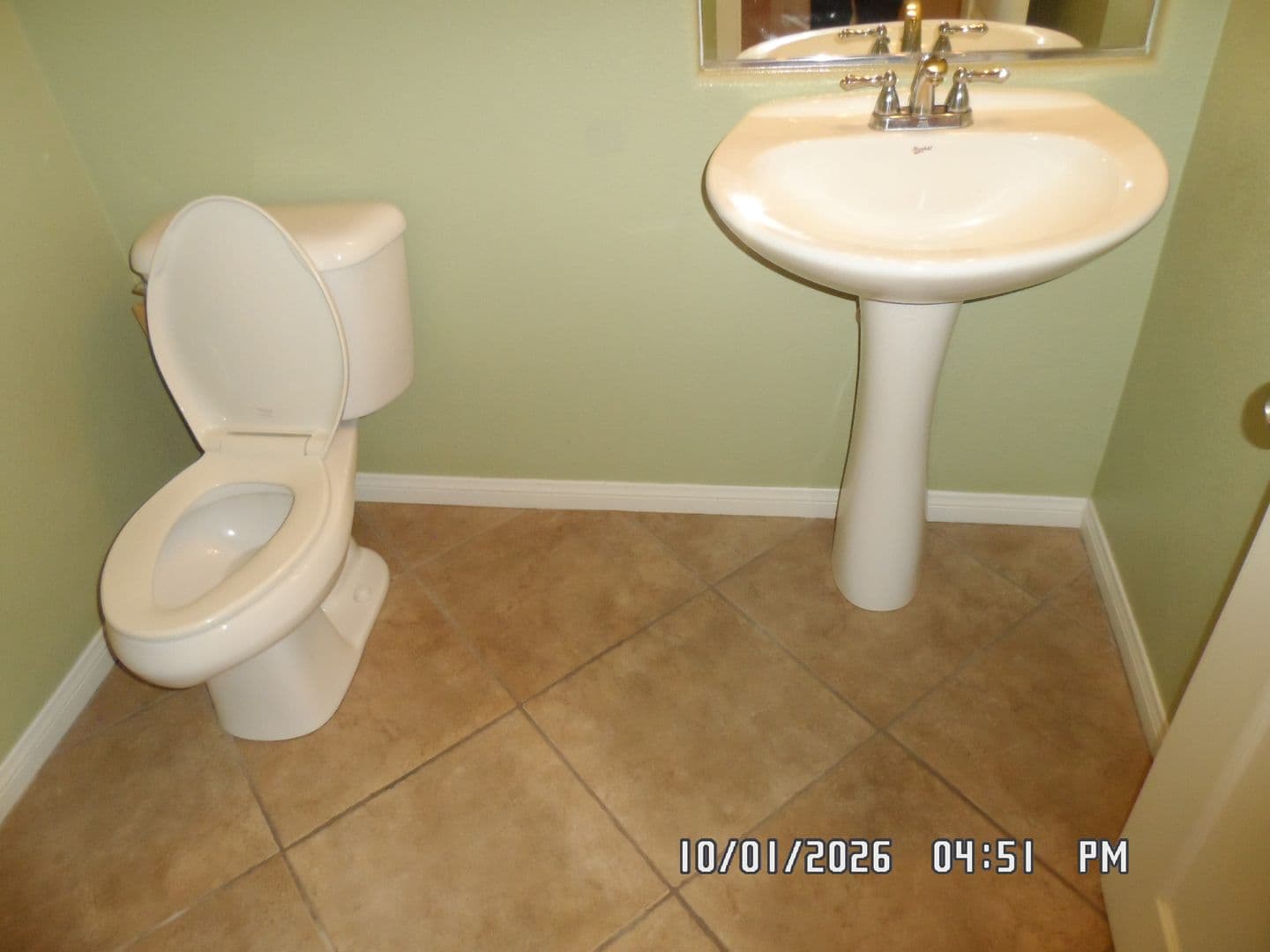 Victorville House: 13160 Banning Street