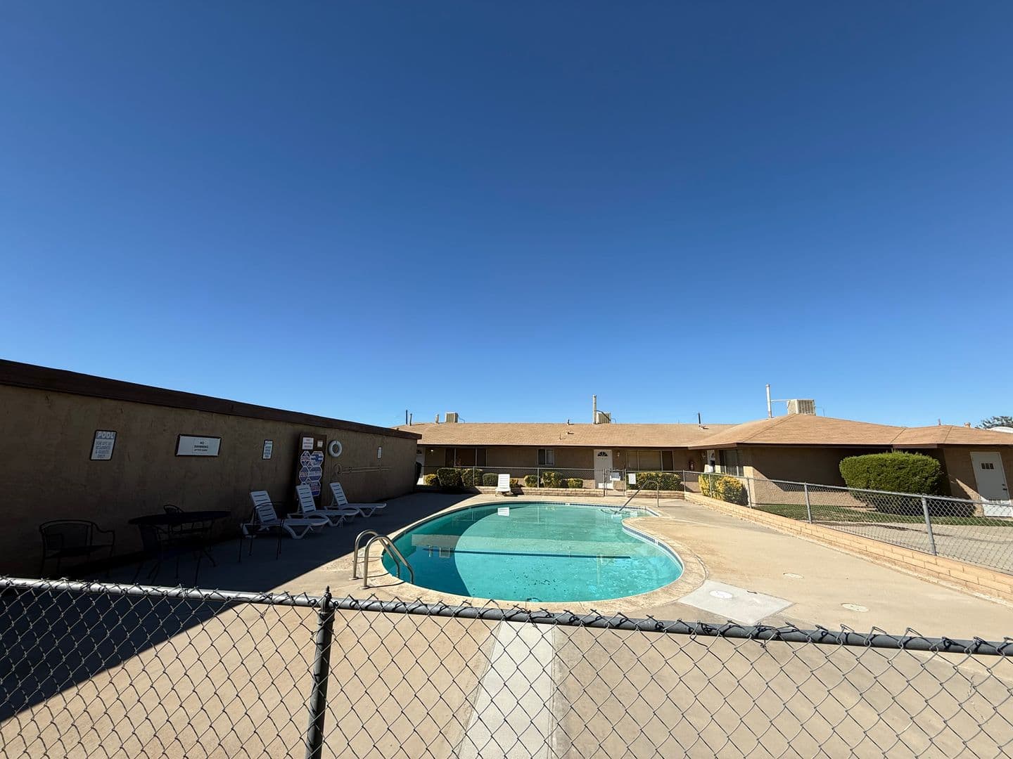 Apple Valley Apartment: 20788 Thunderbird Road