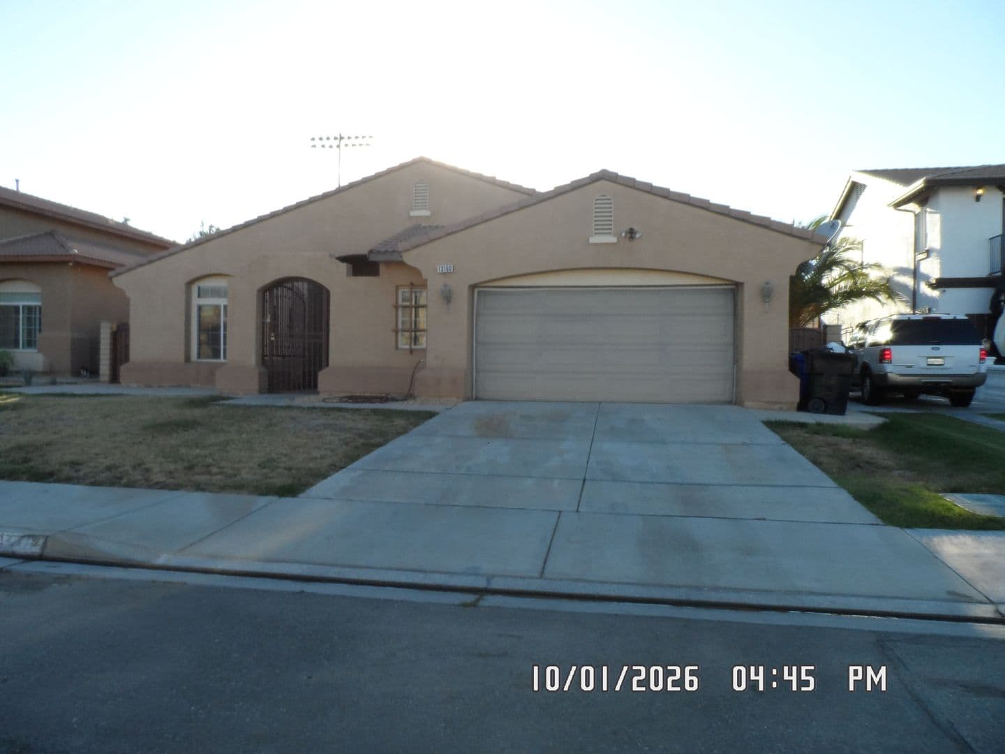 Victorville House: 13160 Banning Street
