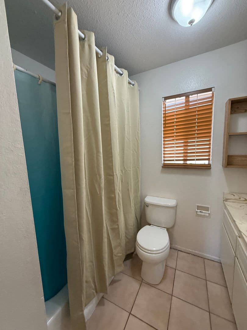 Apple Valley Apartment: 20788 Thunderbird Road