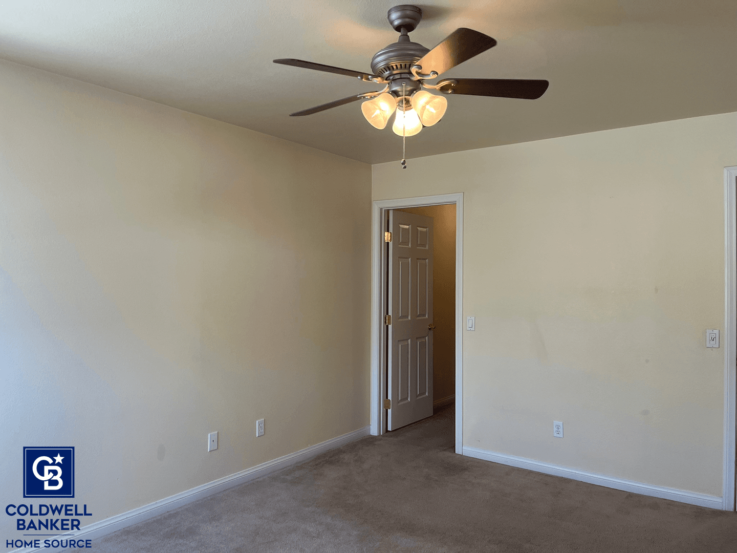 Apple Valley Apartment: 16181 Tuscola Rd