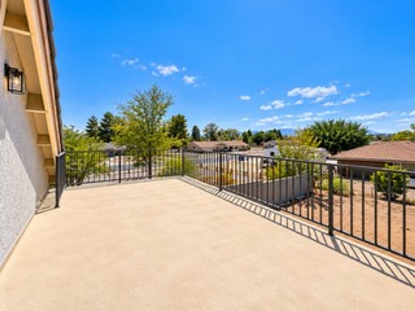 Apple Valley House: 14260 Mandan Road