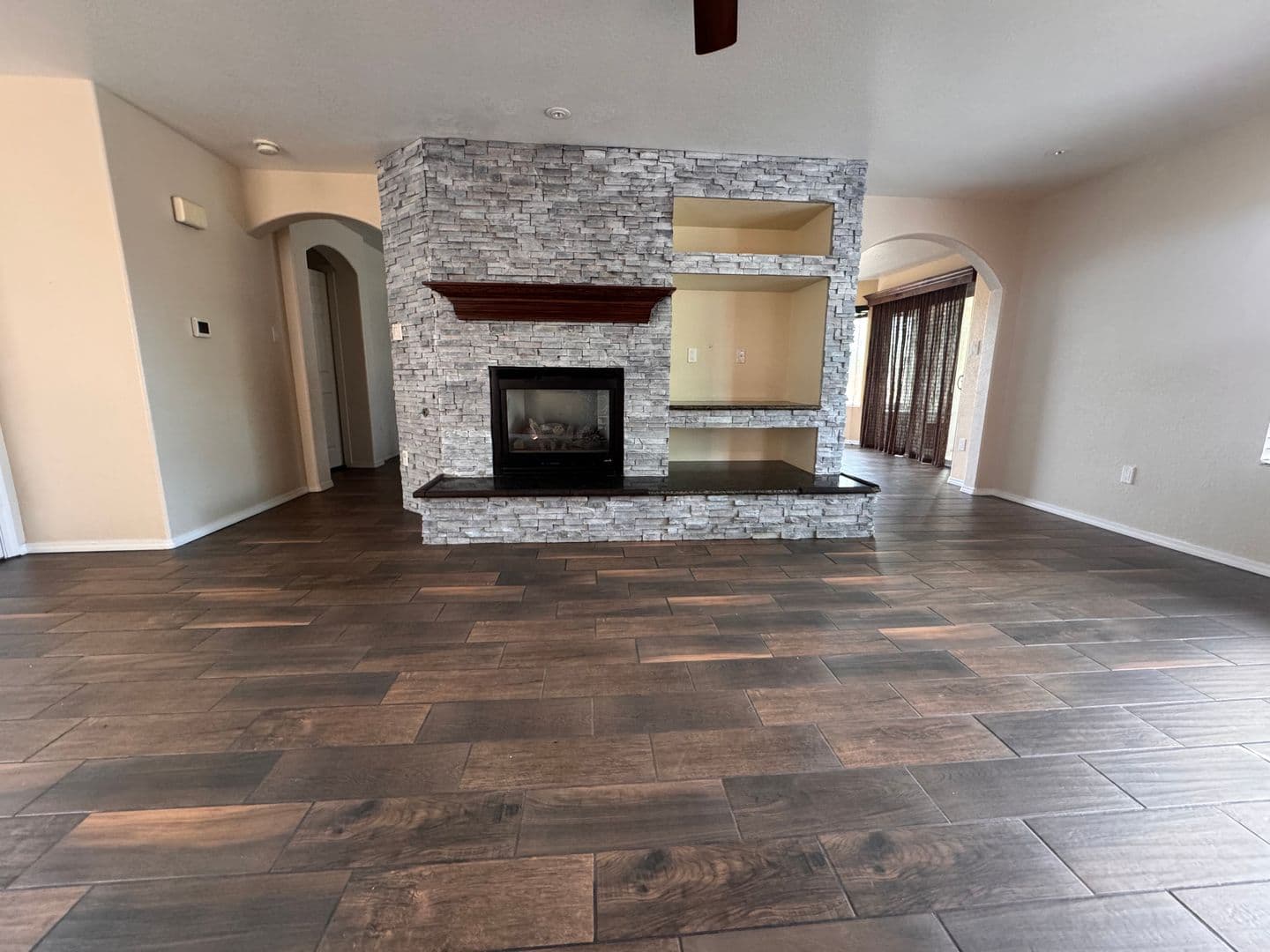 Albuquerque House: 6300 Verdi Way NW