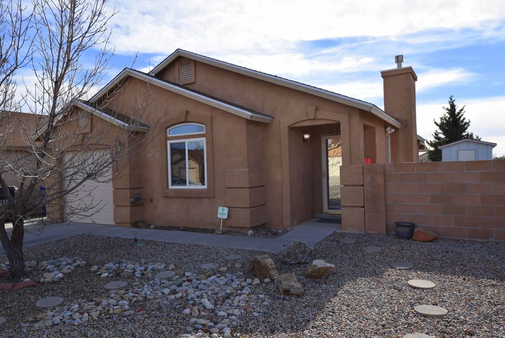 Albuquerque House: 6140 Ursa Ave NW
