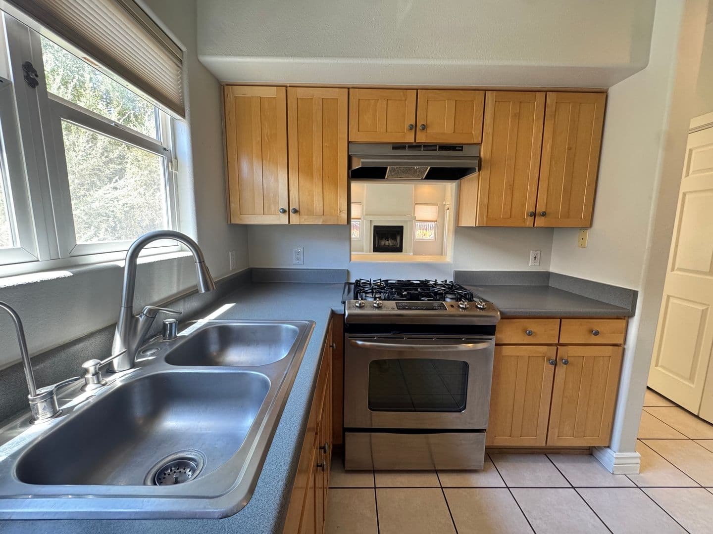 Albuquerque House: 1005 15th St NW