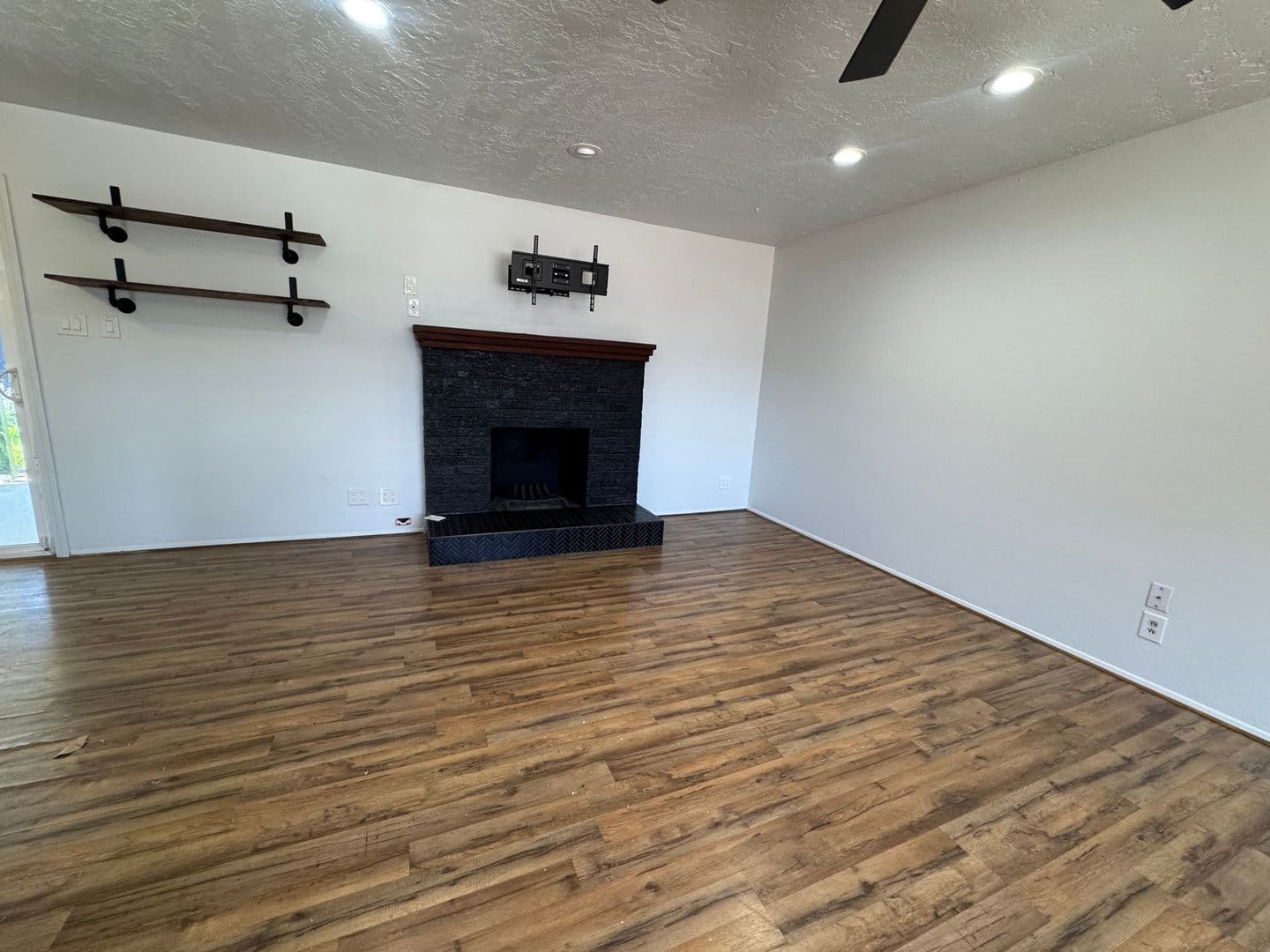 Albuquerque House: 2705 Mesilla St NE