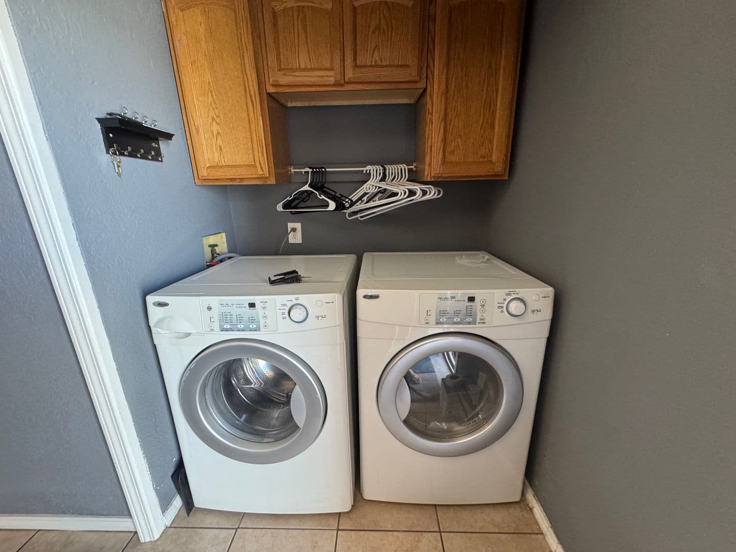Albuquerque House: 6041 Sequoia Rd NW, B-12