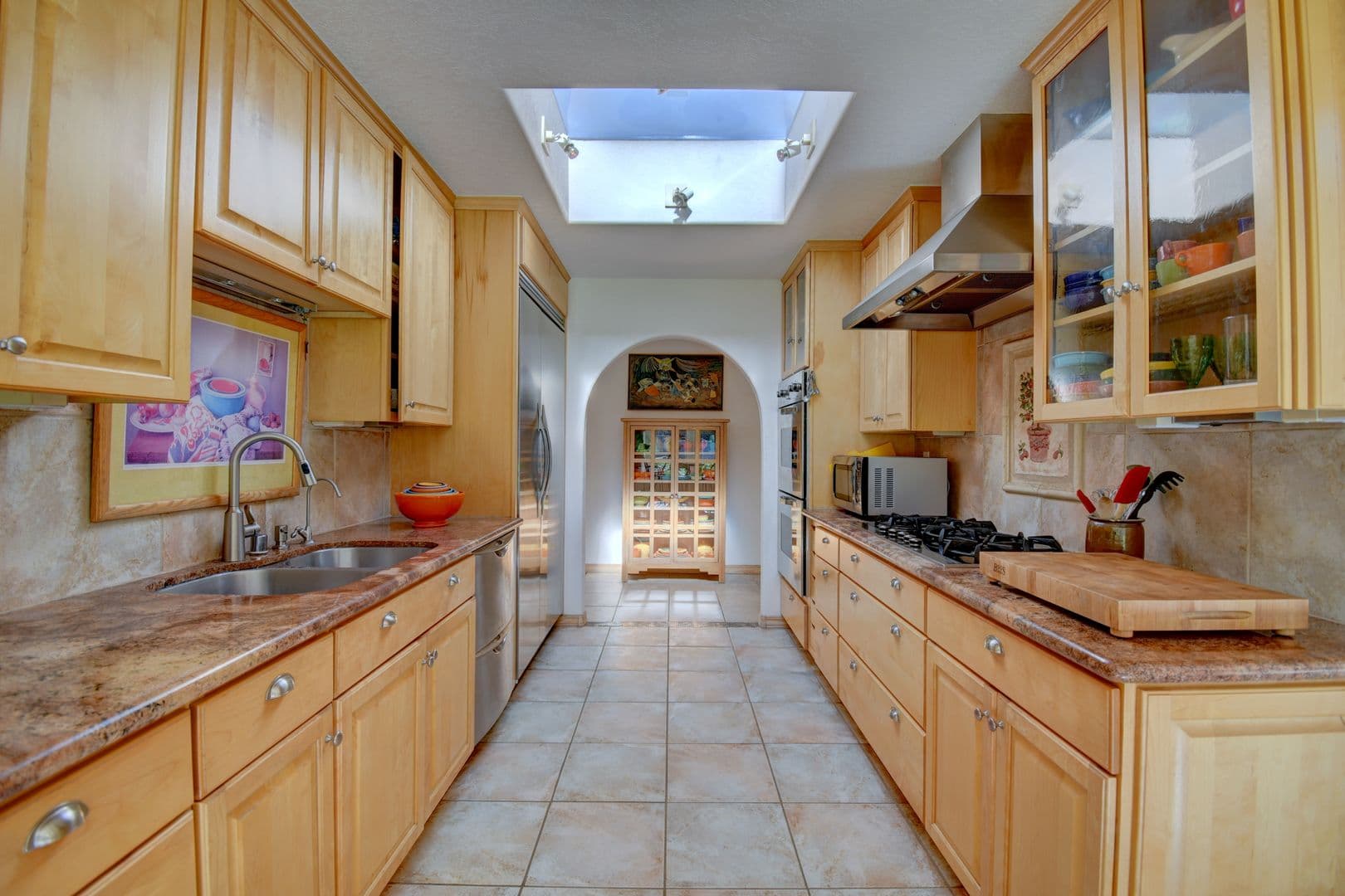 Albuquerque House: 3112 Camino de la Sierra NE