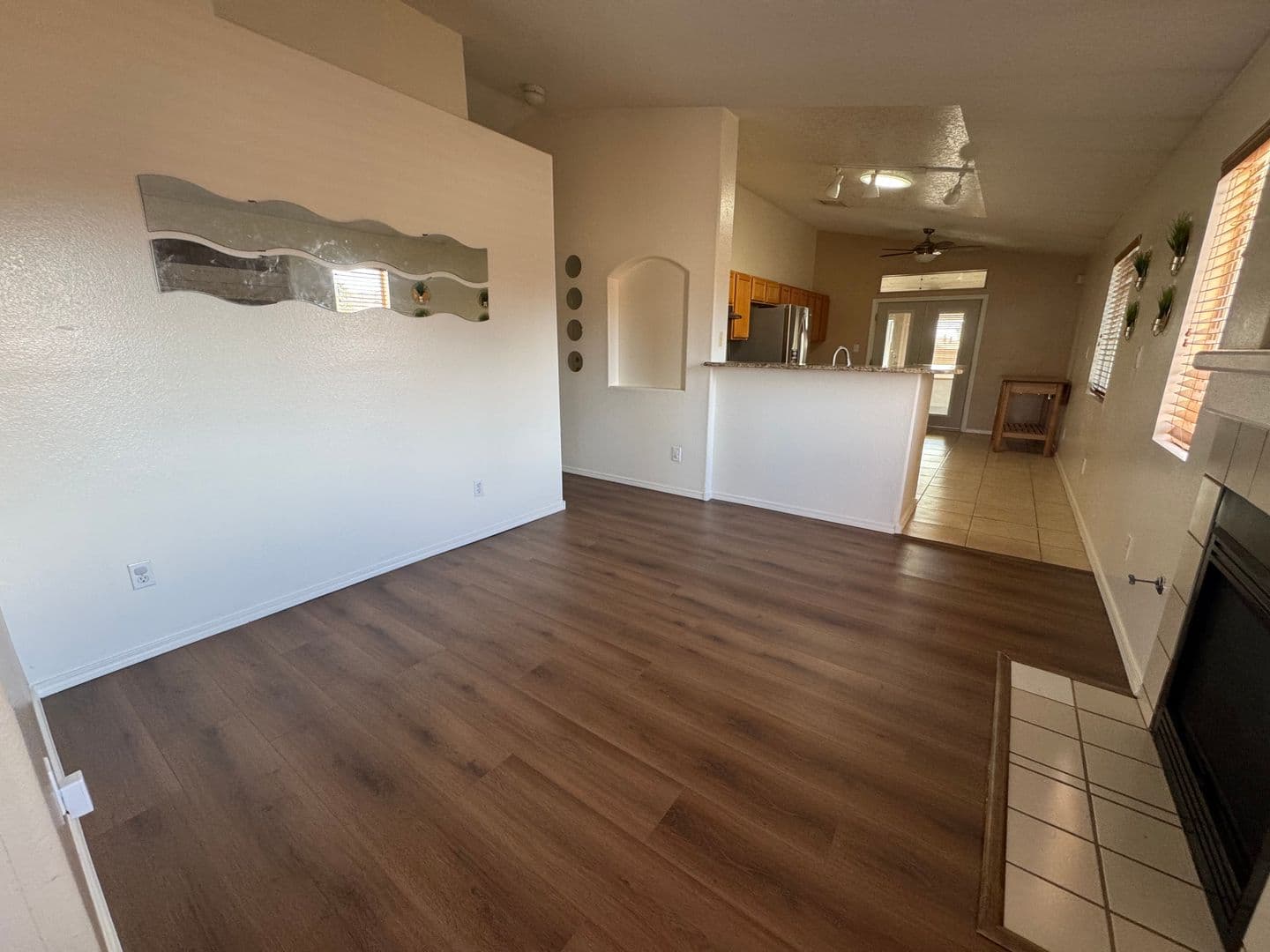 Albuquerque House: 6140 Ursa Ave NW