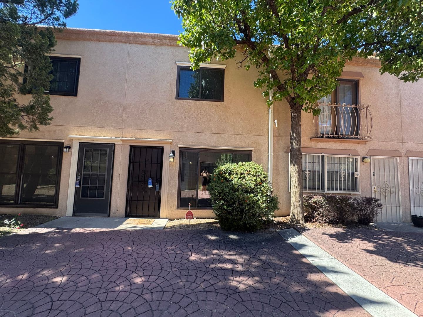Albuquerque House: 6041 Sequoia Rd NW, B-12