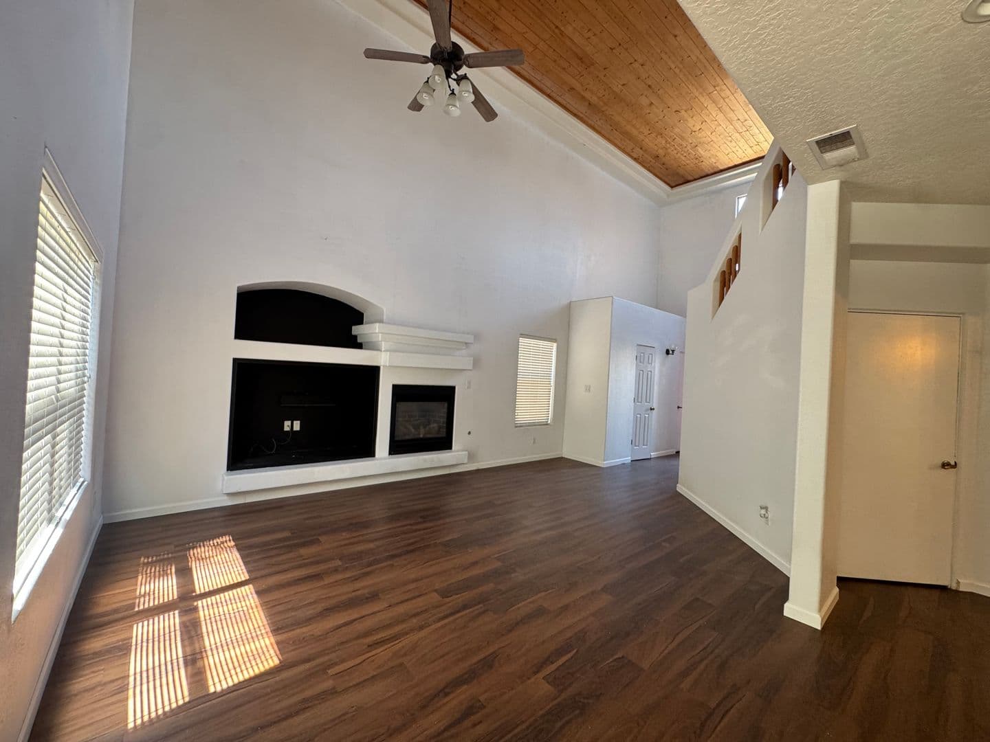 Albuquerque House: 10408 Toscana St NW