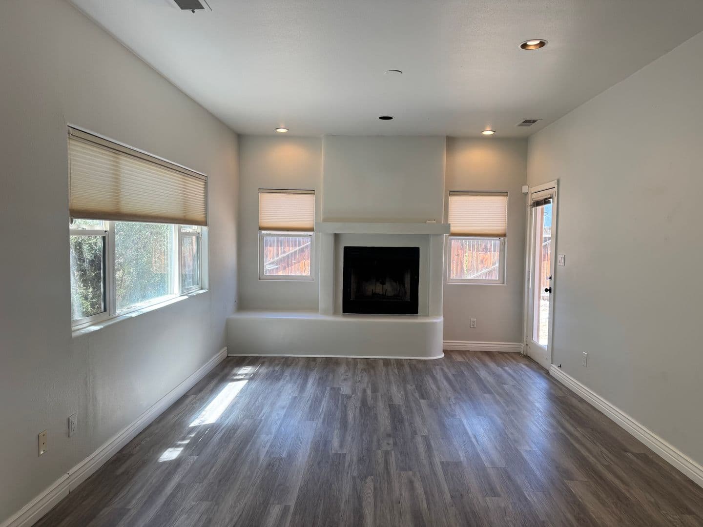 Albuquerque House: 1005 15th St NW