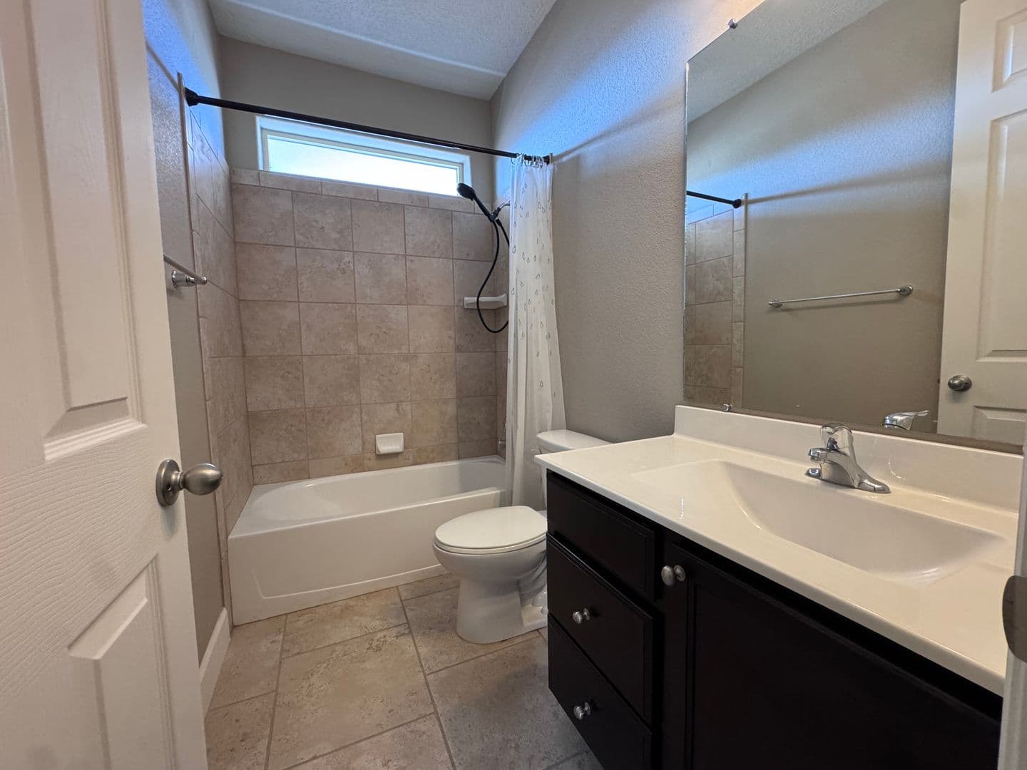Albuquerque House: 1504 Barbaro Dr SE