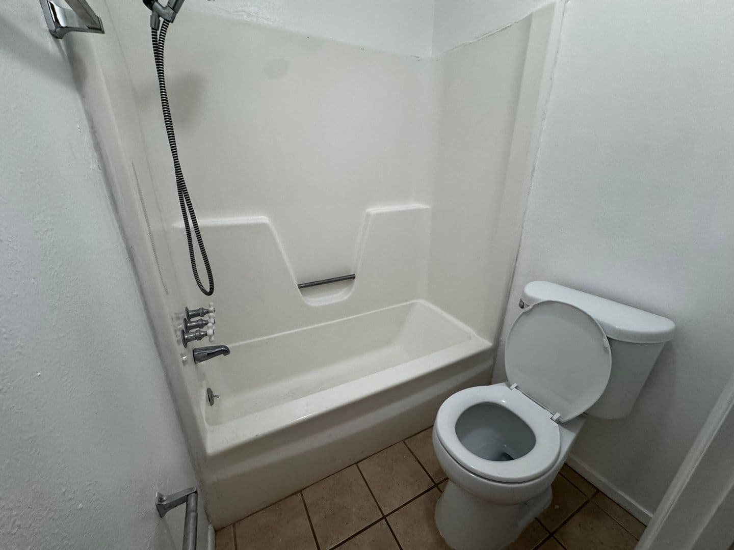 Albuquerque Apartment: 13309 Fruit Ave NE