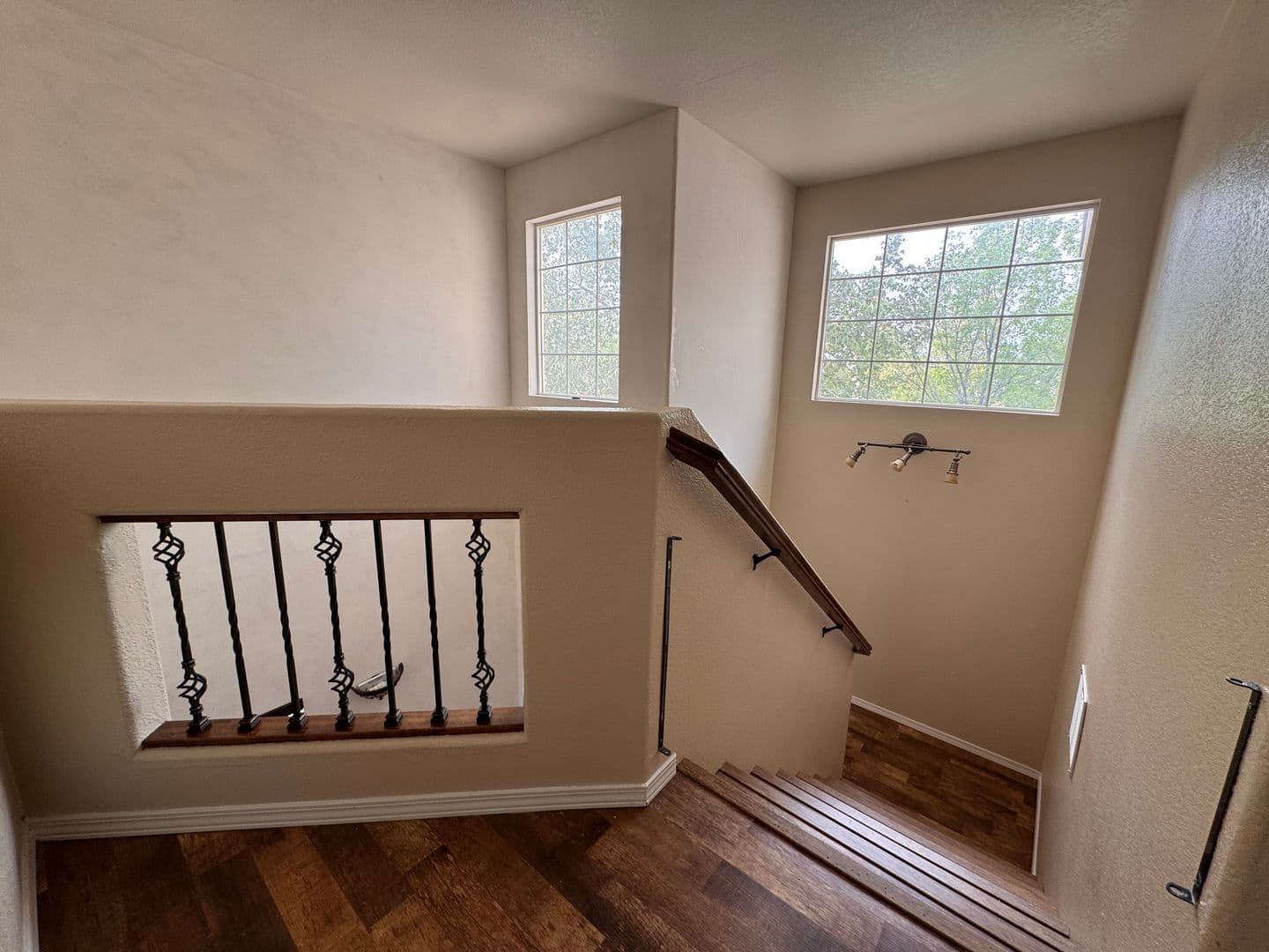Albuquerque House: 6300 Verdi Way NW