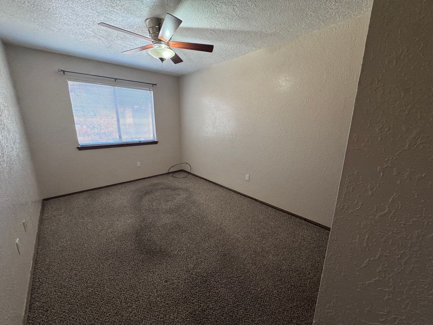 Albuquerque House: 850 Southeast Circle NW
