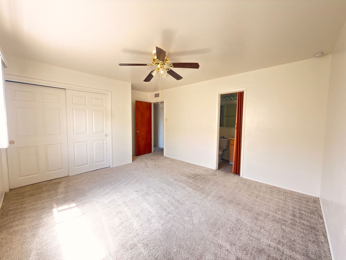 Albuquerque House: 1831 Childers Dr NE