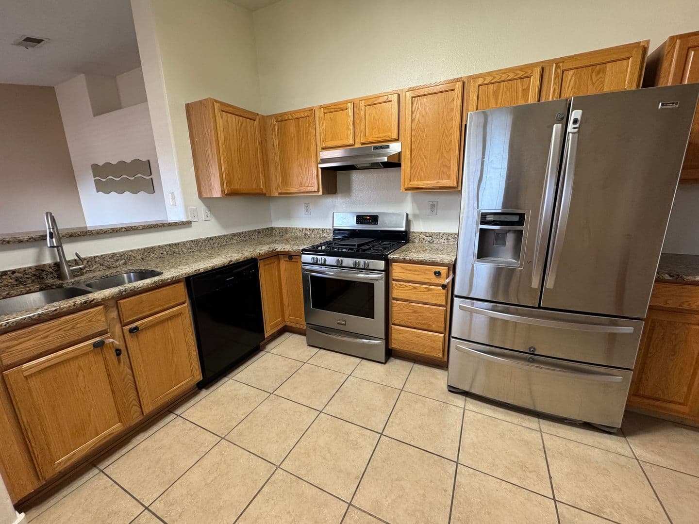 Albuquerque House: 6140 Ursa Ave NW