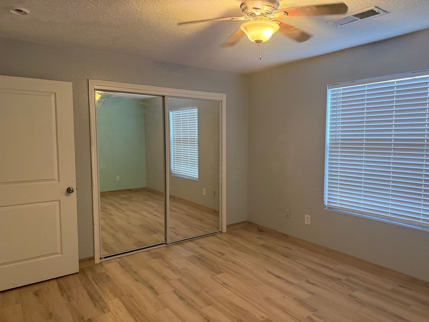 Albuquerque House: 4115 Rowe Ave NW