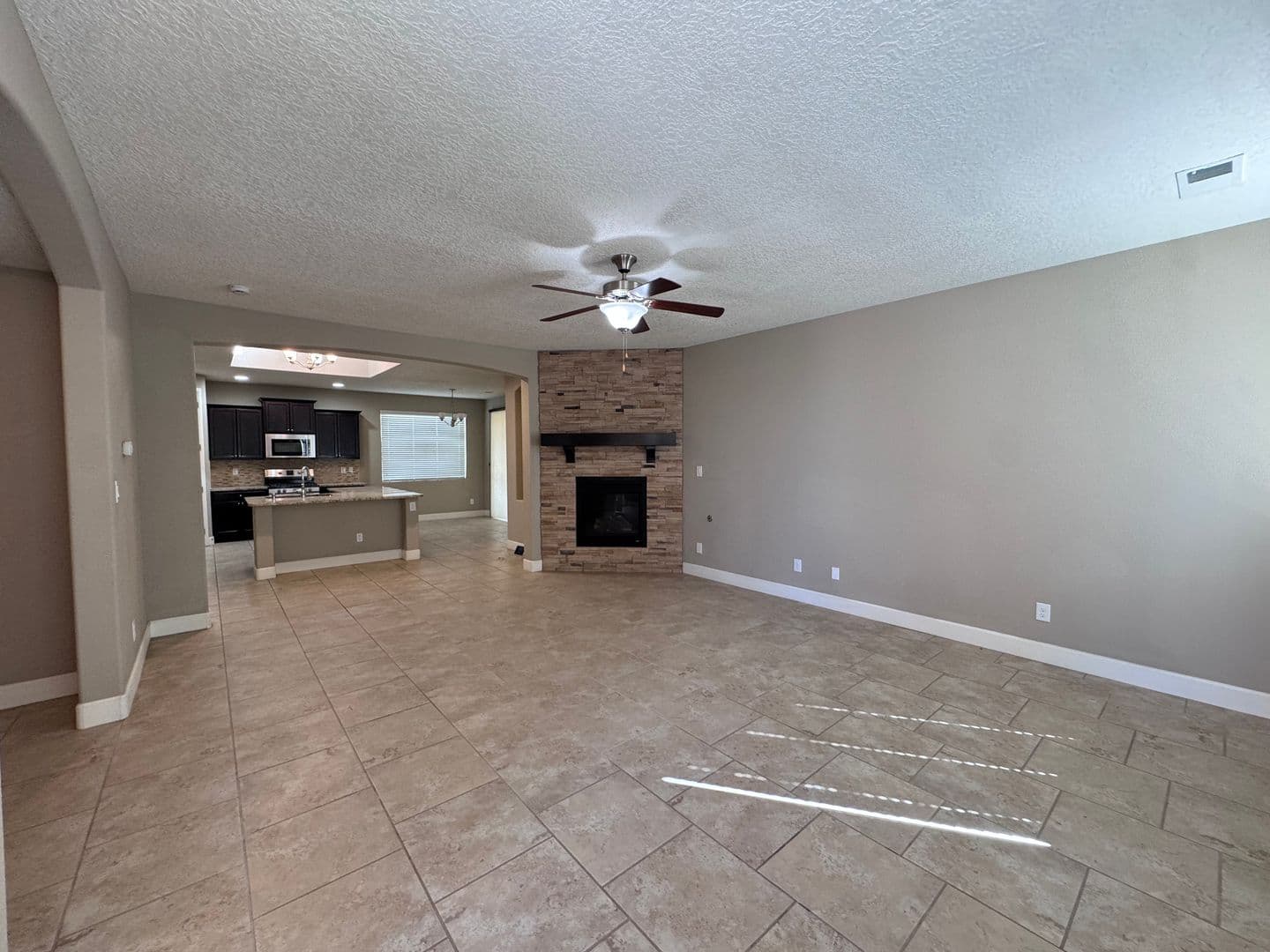 Albuquerque House: 1504 Barbaro Dr SE