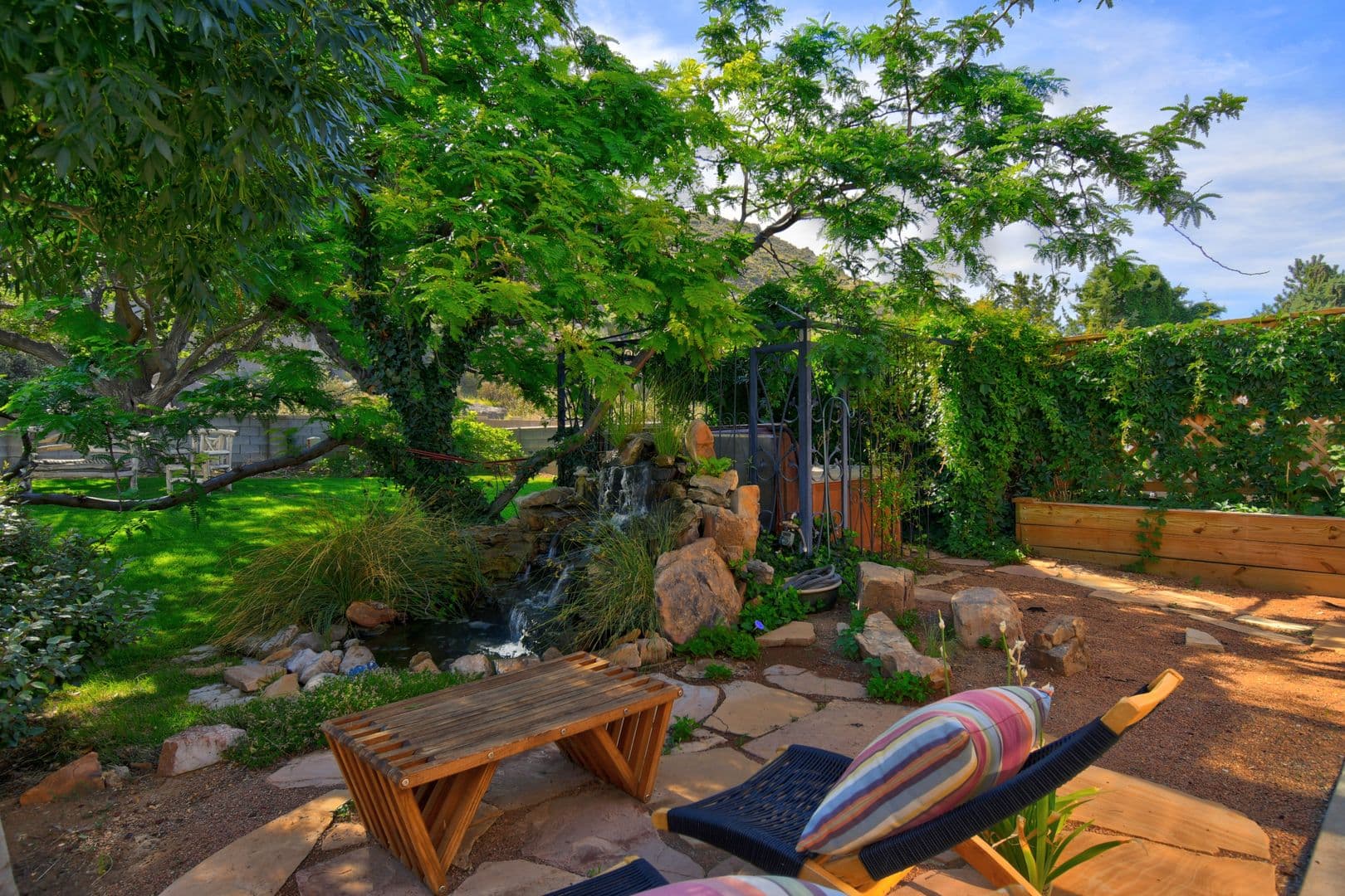 Albuquerque House: 3112 Camino de la Sierra NE