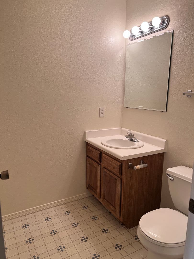 Albuquerque House: 4701 Morris NE #3703
