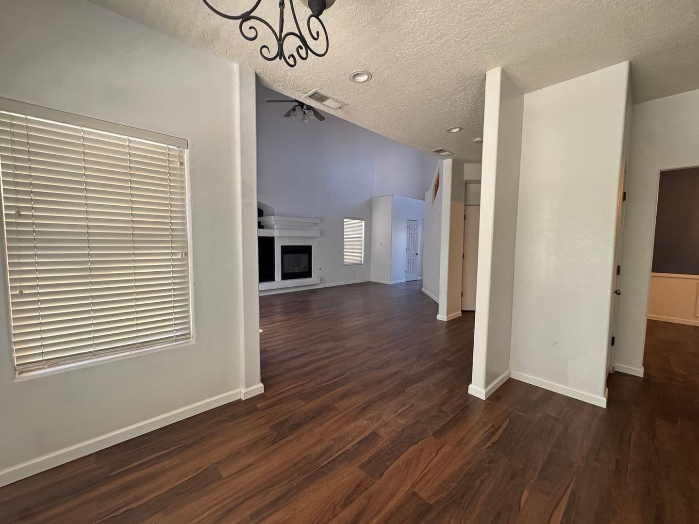 Albuquerque House: 10408 Toscana St NW