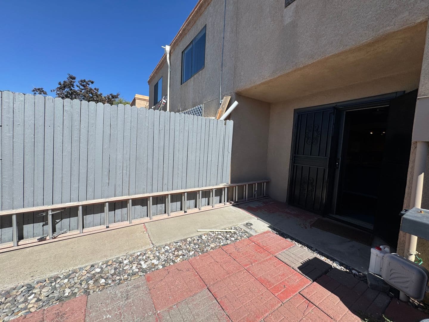 Albuquerque House: 6041 Sequoia Rd NW, B-12