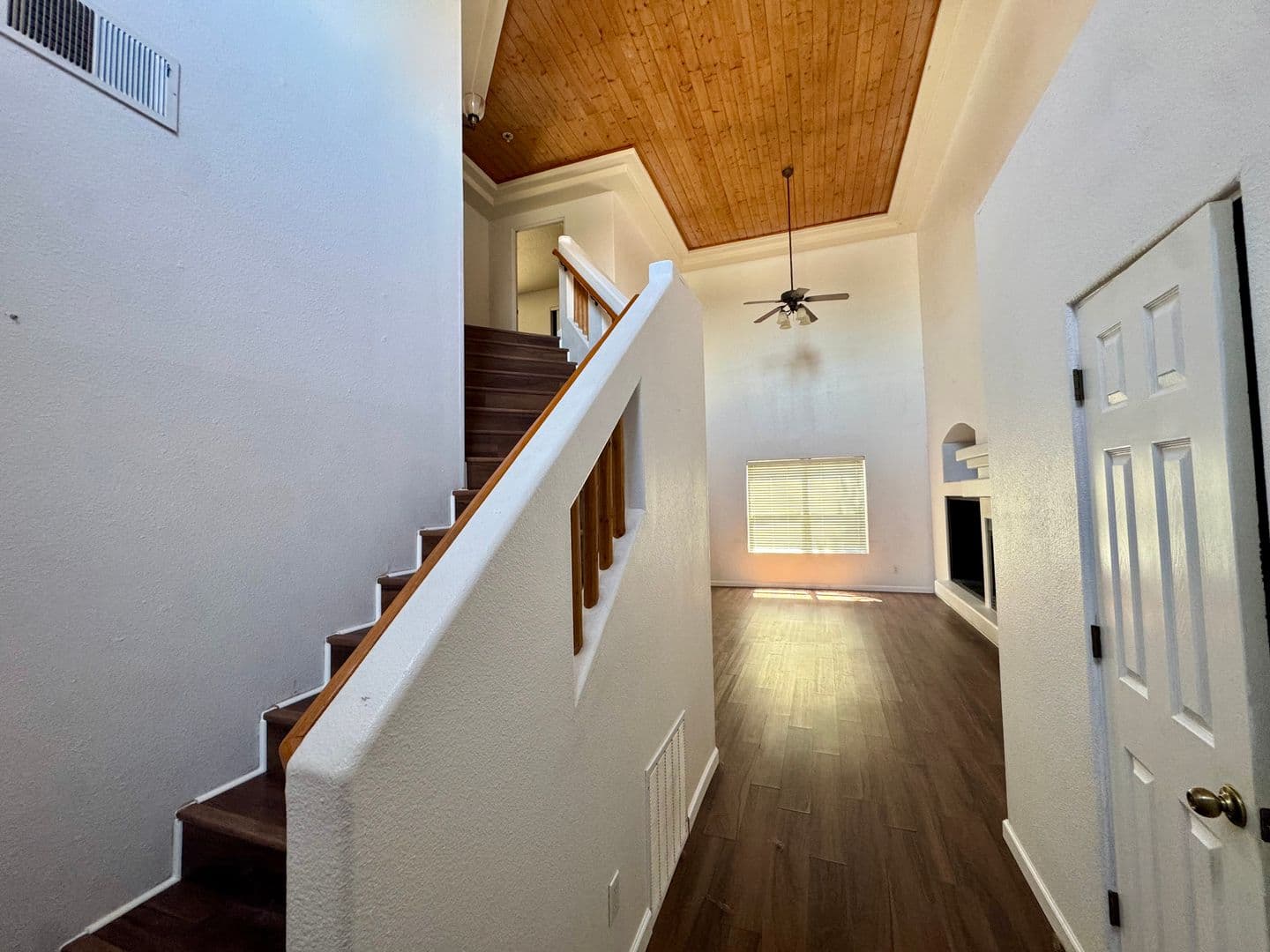 Albuquerque House: 10408 Toscana St NW