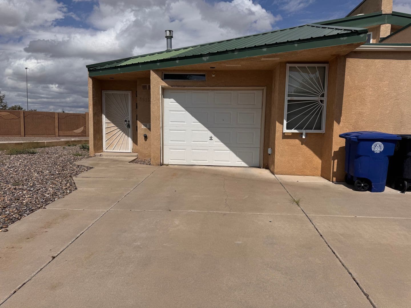 Albuquerque House: 5615 Del Oeste Dr NW