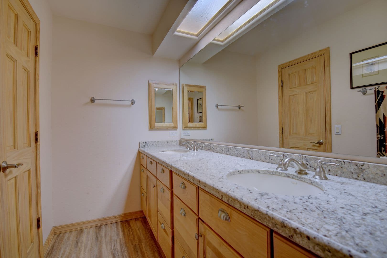 Albuquerque House: 3112 Camino de la Sierra NE