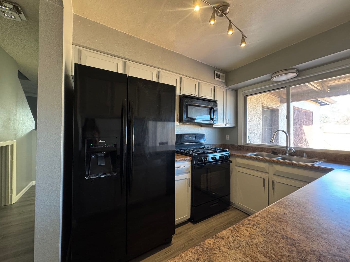 Albuquerque House: 58 Calle Monte Aplanado NW