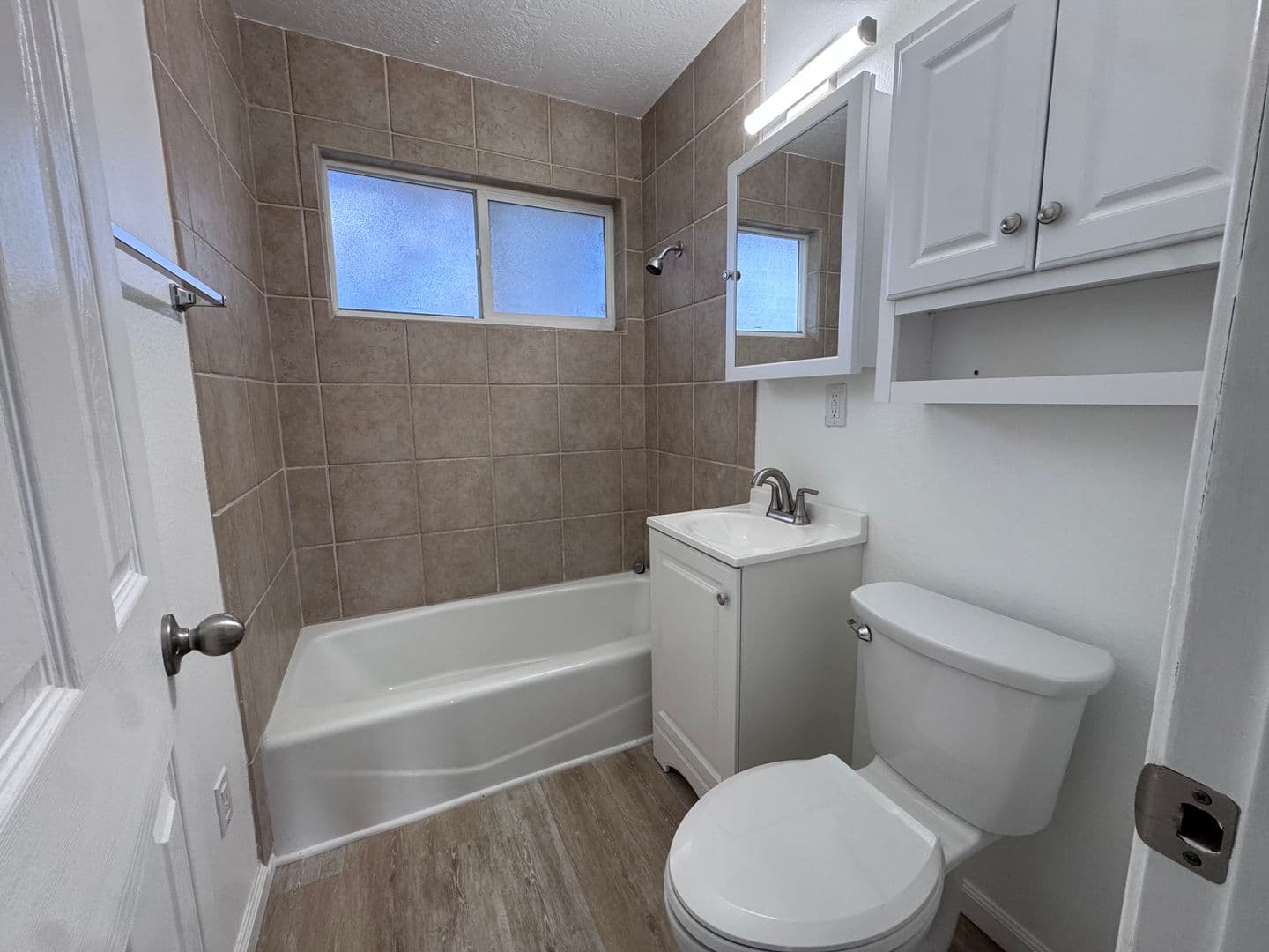 Albuquerque Apartment: 9416  Candelaria Blvd NE