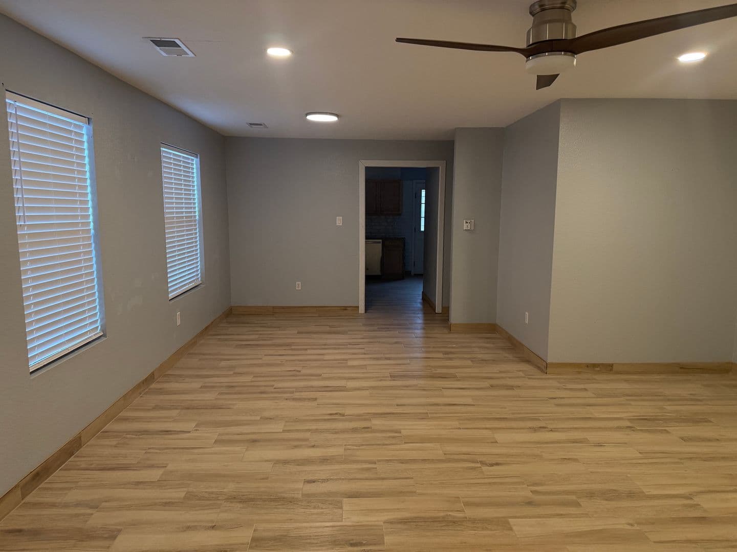 Albuquerque House: 4115 Rowe Ave NW