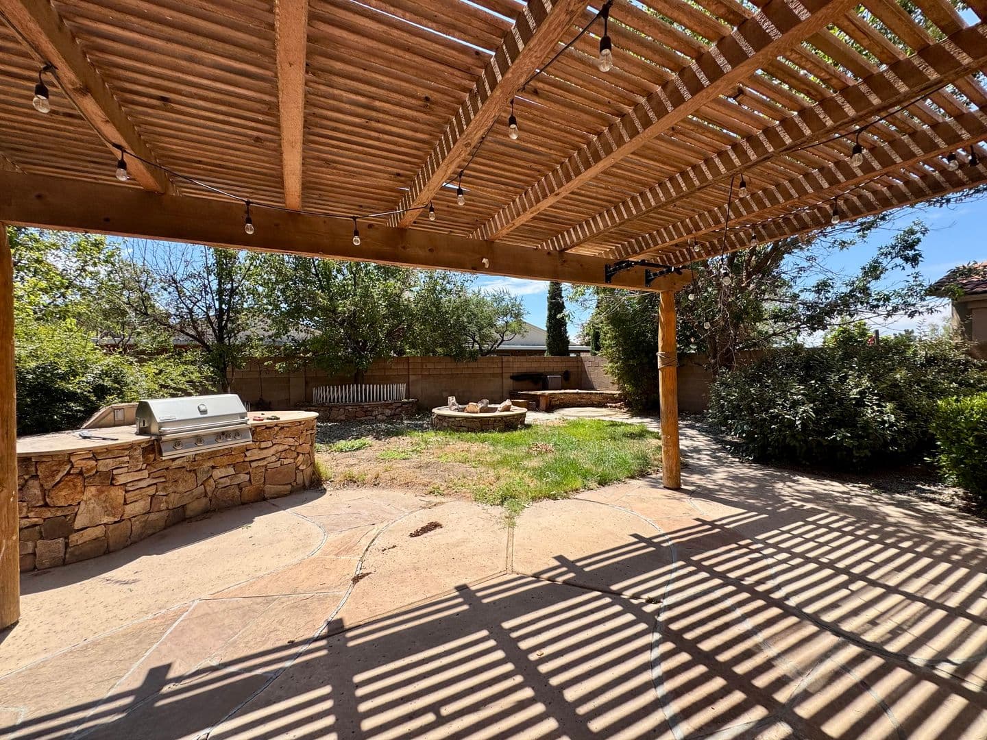Albuquerque House: 10408 Toscana St NW